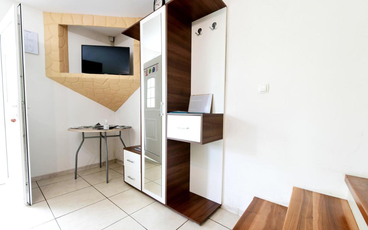 Apartman Leona Rakovica Bagian luar foto