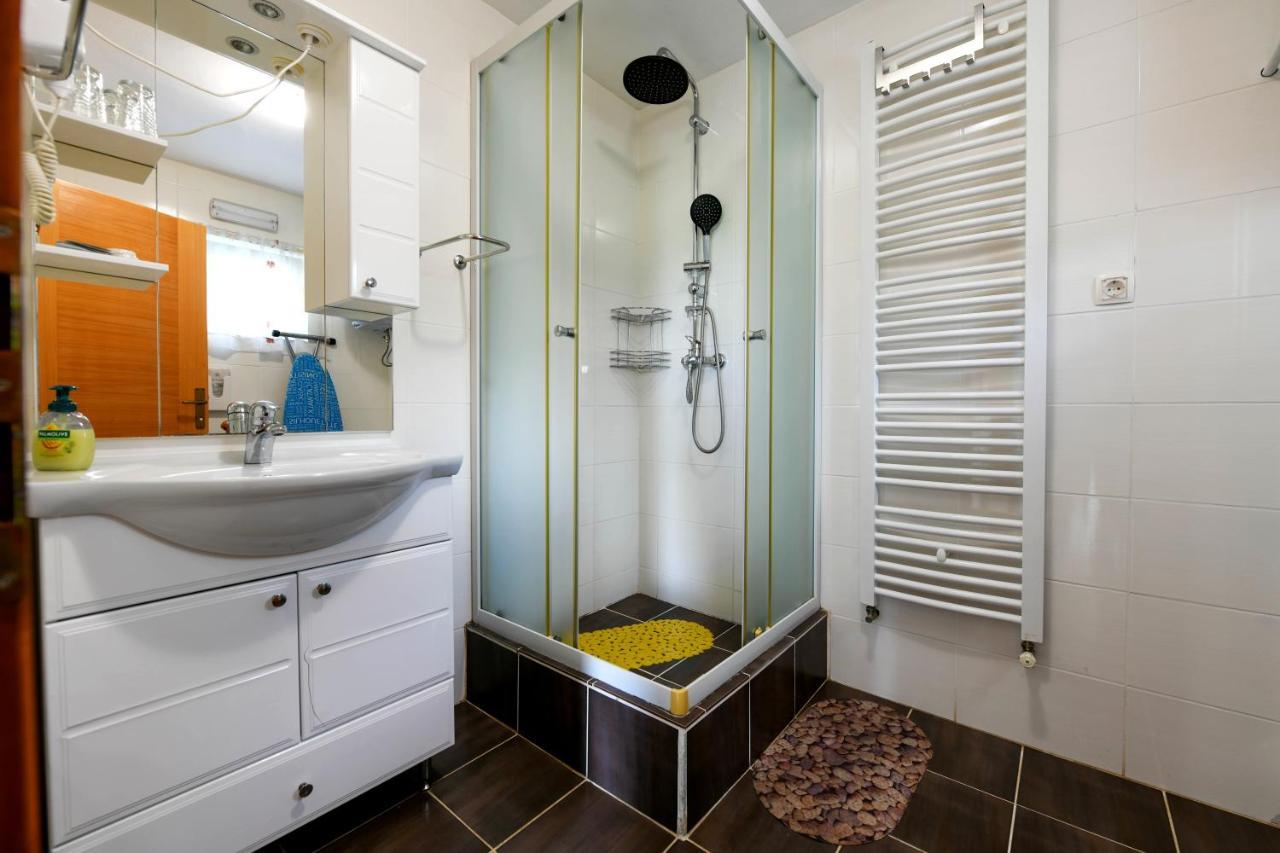 Apartman Leona Rakovica Bagian luar foto